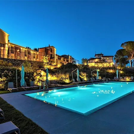 37 Resort Rignano sullʼArno
