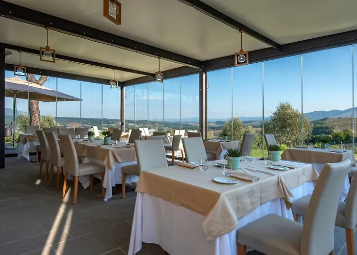 37 Hotel 4*