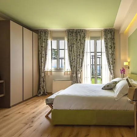 Hotel 37